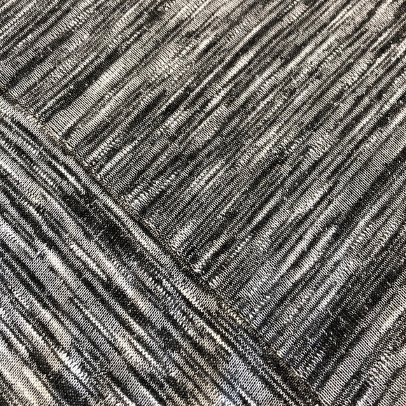 NWD grey/white/black 3/4 sleeve tunic - Picture 10 of 14